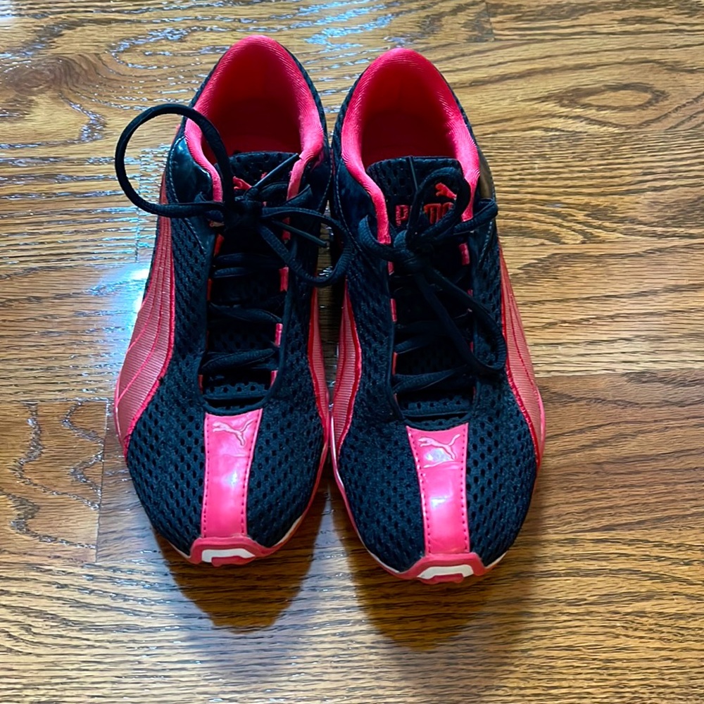 VTG 90’s/Y2K Puma Cell Shoes